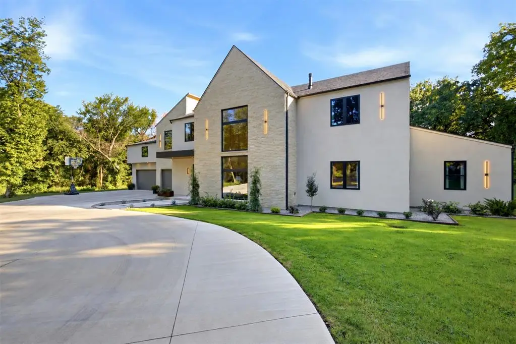 3320 Arrowhead Court, Edmond, OK 73013 - #1