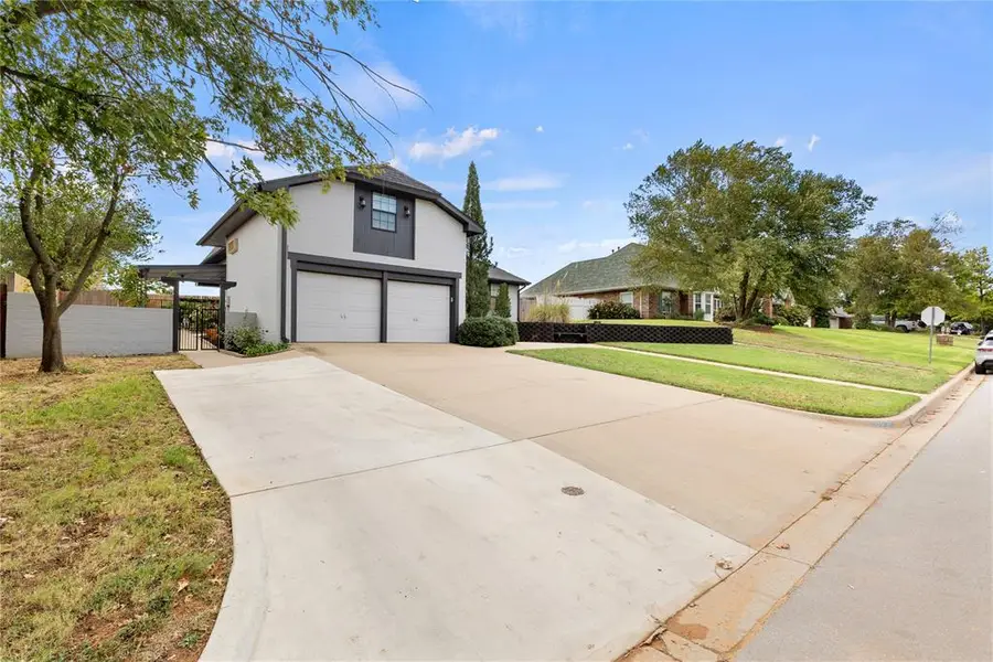 1809 N Lark Street, Weatherford, OK 73096 - #2