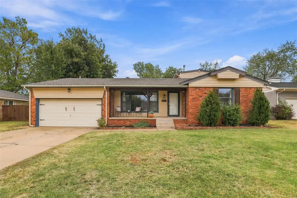 9900 Chesterton Place, The Village, OK 73120 - #1