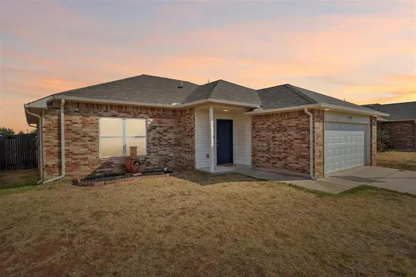 11105 NW 98th Street, Yukon, OK 73099
