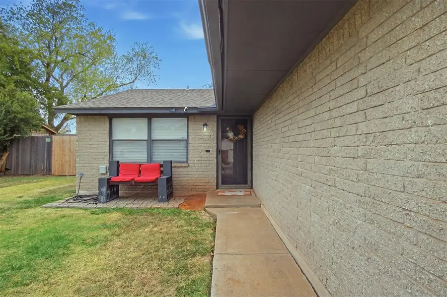 7719 NW 113th Place, Oklahoma City, OK 73162 - #2