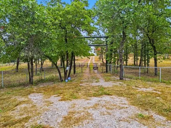 13900 Choctaw Hills Road, Newalla, OK 74857