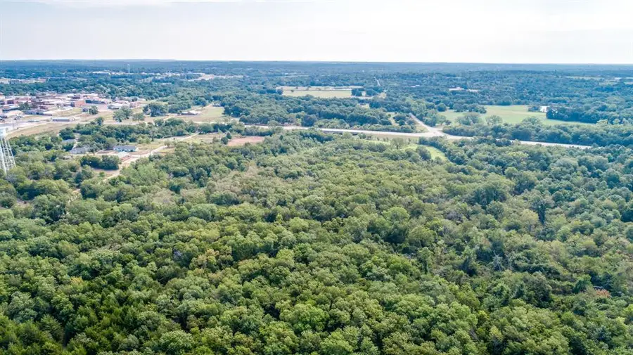 327 W Gale Avenue, Seminole, OK 74868 - #2