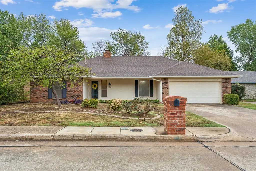 2516 Brookdale Avenue, Edmond, OK 73034 - #1