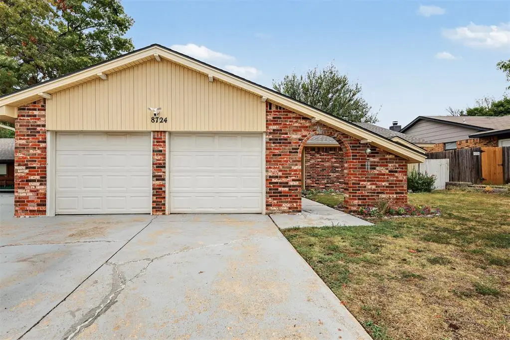 8724 Dena Lane, Oklahoma City, OK 73132 - #1