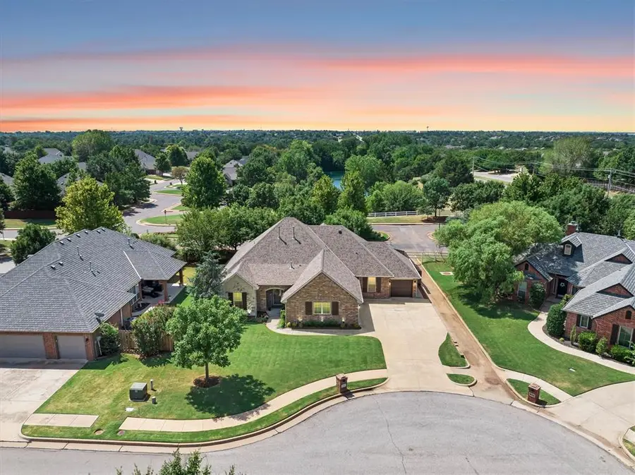 840 Sea Biscuit Drive, Edmond, OK 73025 - #2