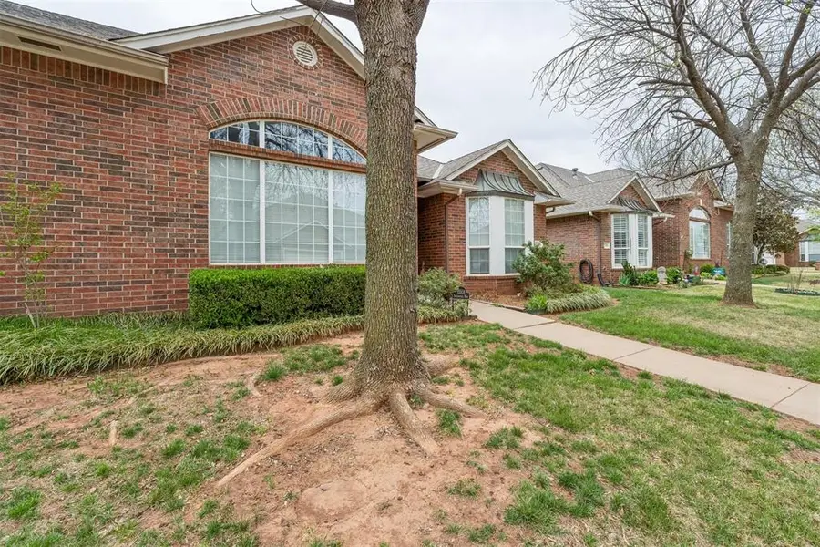 15508 Swallowtail Road, Edmond, OK 73013 - #3