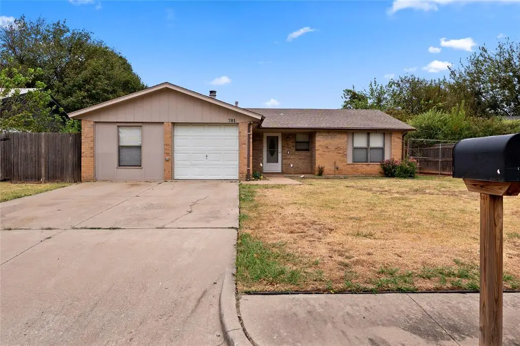 701 Cherryvale Road, Edmond, OK 73003 - #1