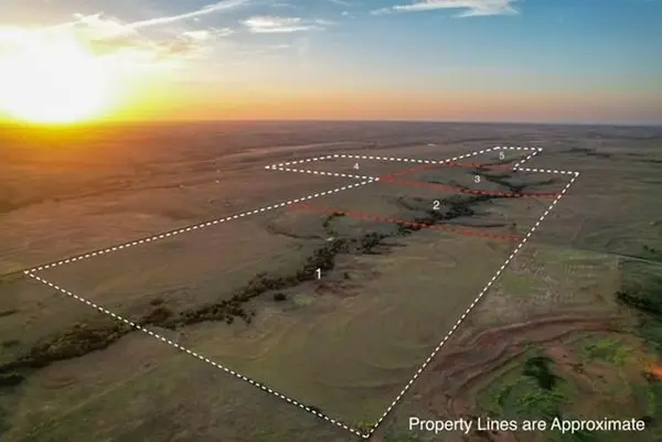 160 Acres - E 1150 & N 1860 Roads, Sayre, OK 73662