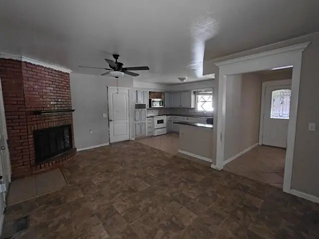 10224 Stoneham Avenue, The Village, OK 73120 - #3