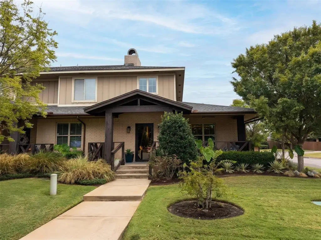 2228 Vineyard Boulevard, The Village, OK 73120 - #1