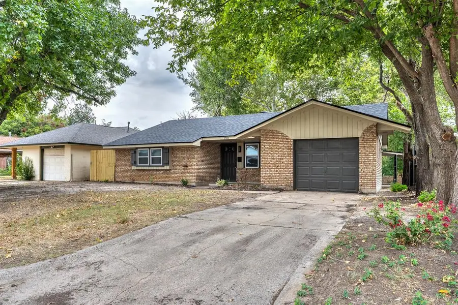 2521 N Redmond Avenue, Oklahoma City, OK 73127 - #2