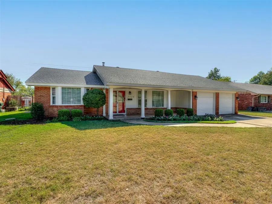 2724 Kerry Lane, Oklahoma City, OK 73120 - #3