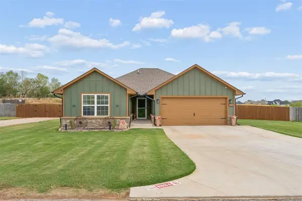 1934 Eli Avenue, Tuttle, OK 73089