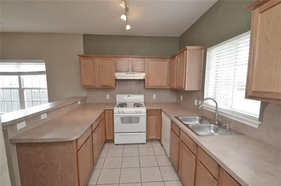 5912 SE 68th Street, Oklahoma City, OK 73135 - #2