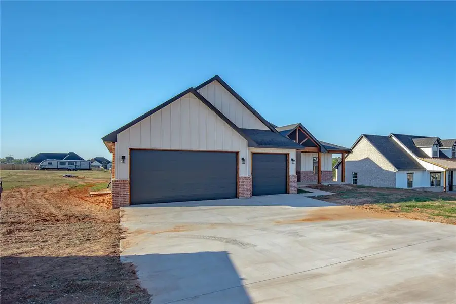 2443 Wind River Circle, Blanchard, OK 73010 - #3