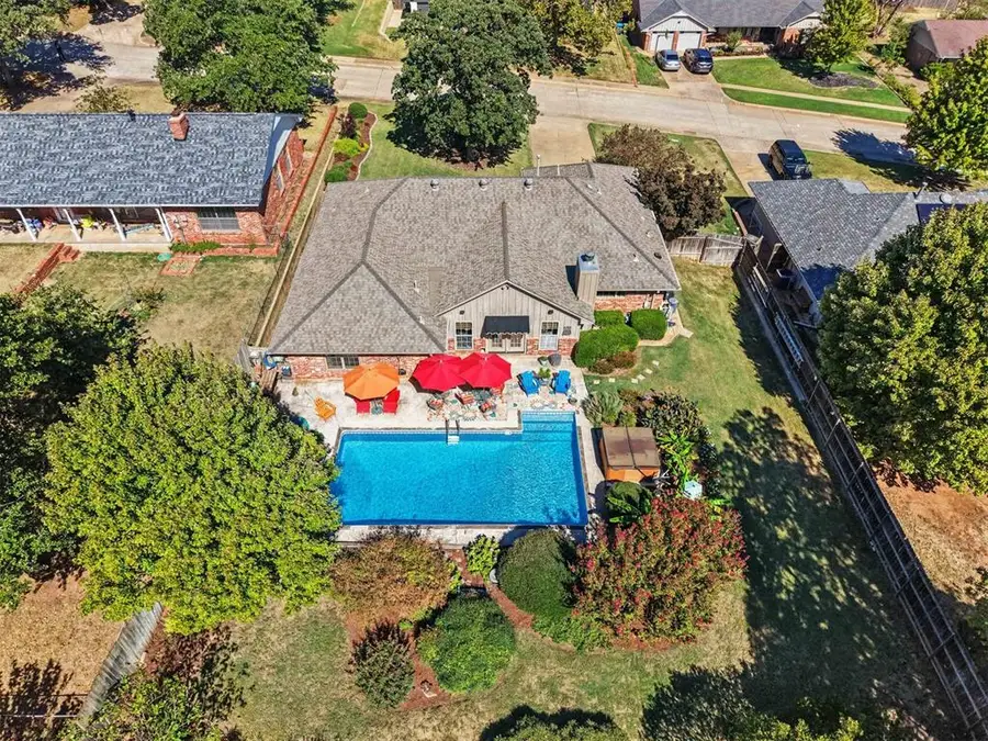 822 Francis Lane, Edmond, OK 73034 - #3