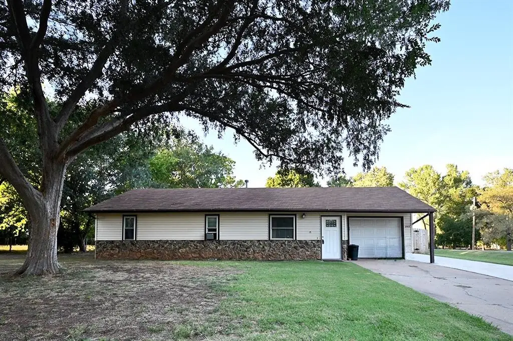 2102 W 24th Avenue, Stillwater, OK 74074 - #1