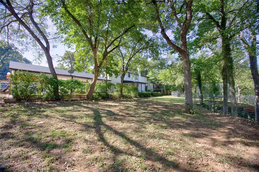 4008 Creekwood, Edmond, OK 73025 - #3