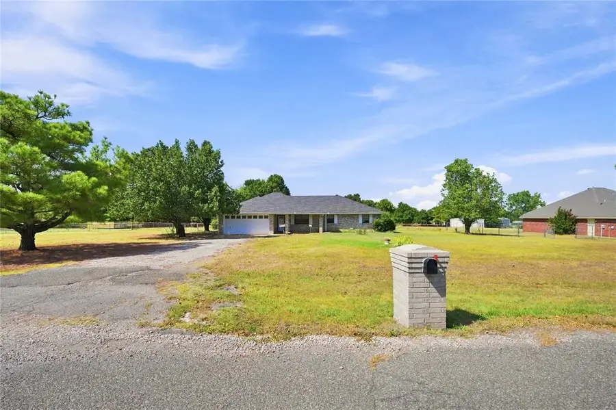 20301 SE 37th Street, Harrah, OK 73045 - #3