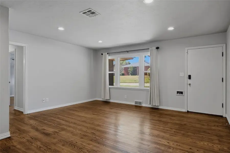 5006 N Harvey Parkway, Oklahoma City, OK 73118 - #3
