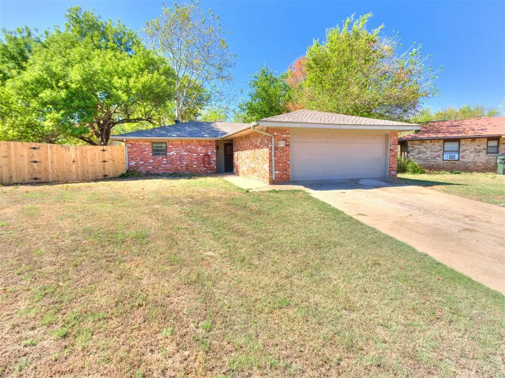 1606 Briarcliff Court, Norman, OK 73071 - #1