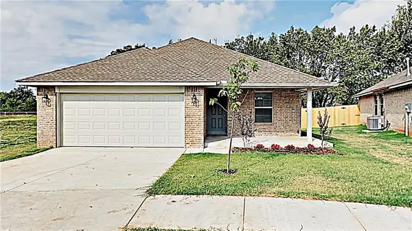 123 Saint Charles Way, Midwest City, OK 73130