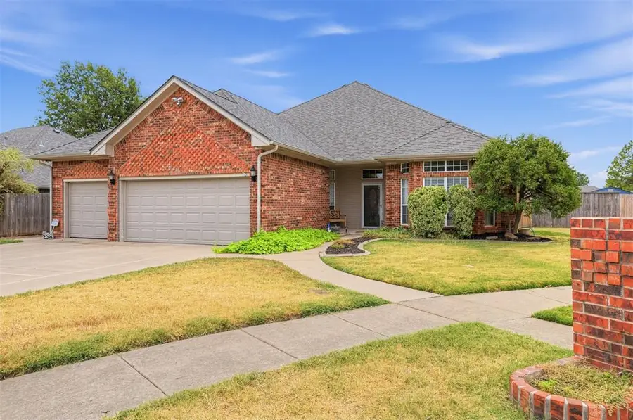 3908 Brunswick Lane, Norman, OK 73072 - #3