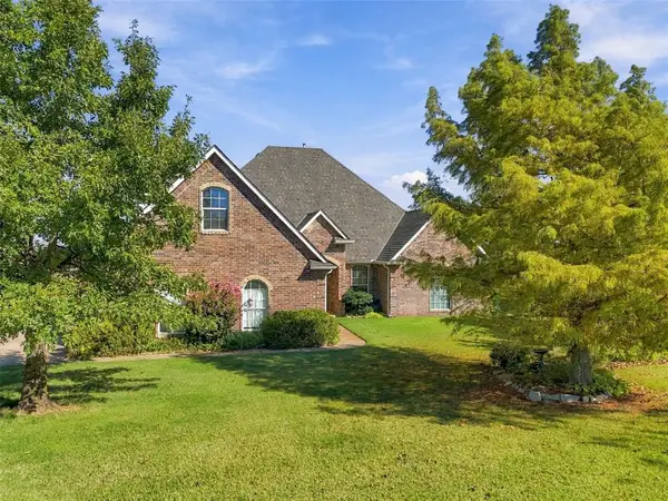 10300 Sundance Drive, Yukon, OK 73099