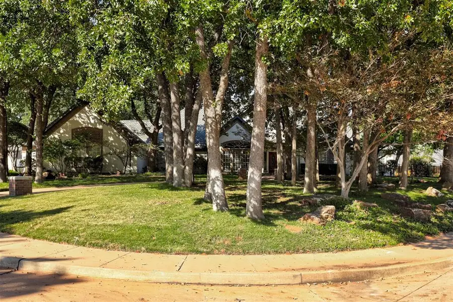 1823 Oak Forest Drive, Edmond, OK 73025 - #2