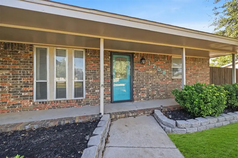 1208 S Trail Drive, Altus, OK 73521 - #3