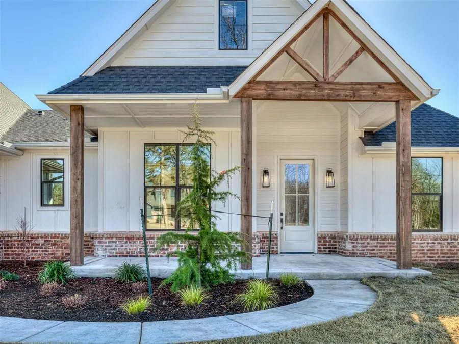 21200 Reserve Circle, Harrah, OK 73045 - #3
