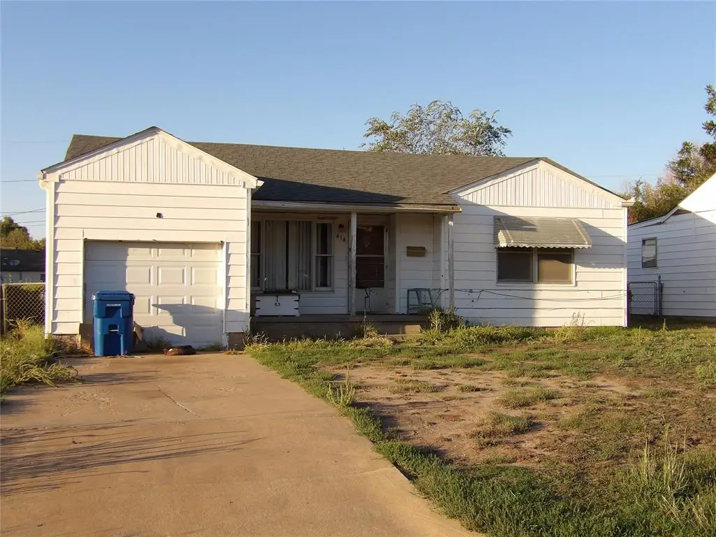 414 W Hickory Avenue, Enid, OK 73701 - #1