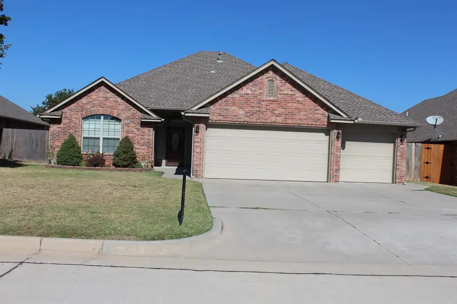 10823 Garrett Cole Drive, Midwest City, OK 73130 - #2
