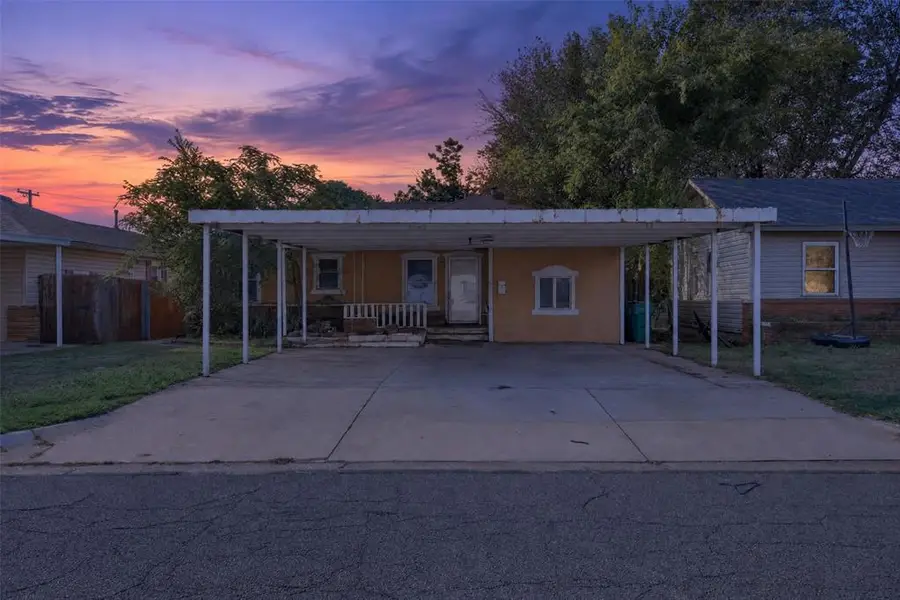 928 SW 52nd Street, Oklahoma City, OK 73109 - #2