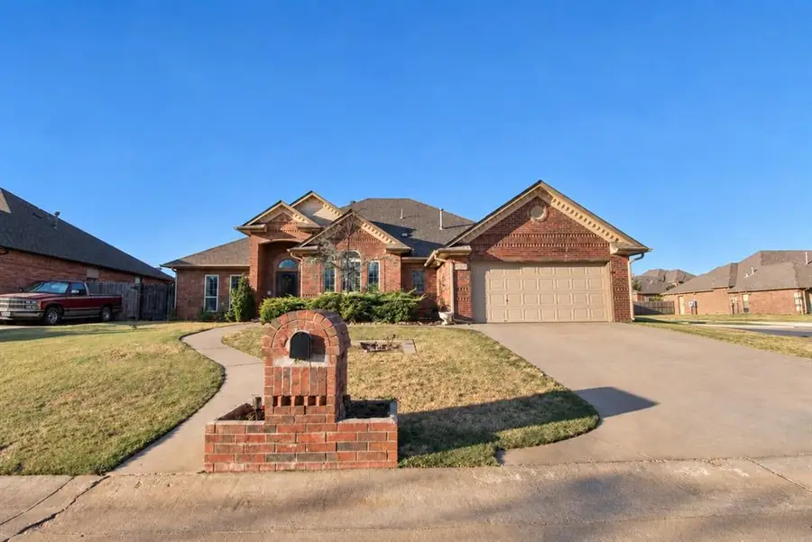 11229 Kingsgate Drive, Oklahoma City, OK 73170 - #2