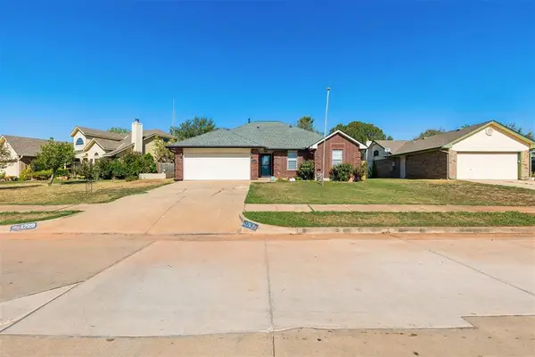 1229 NE 23rd Street, Moore, OK 73160