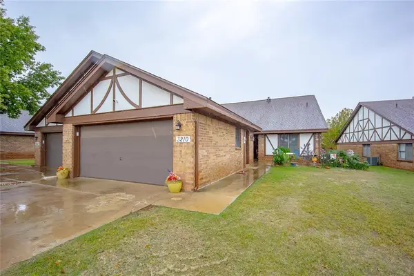3210 Pondridge Road, Chickasha, OK 73018