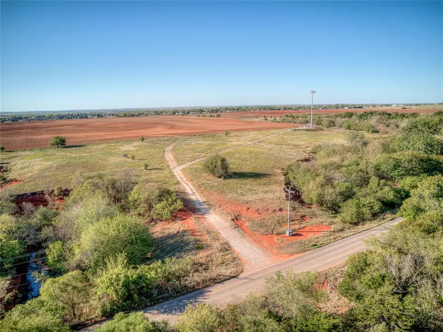 2728 NE Edmond Road, Piedmont, OK 73078 - #2