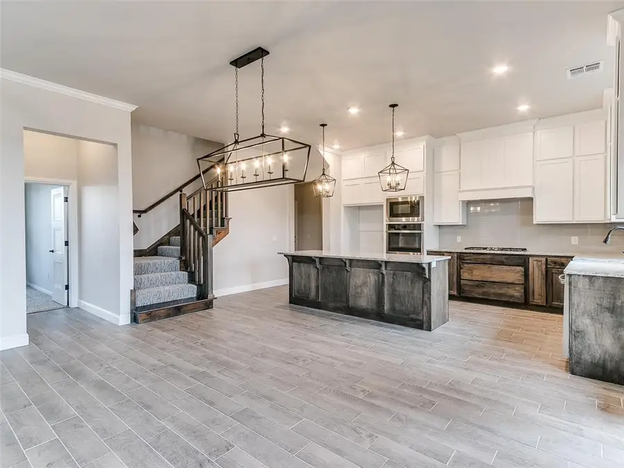 2817 Bens Circle, Yukon, OK 73099 - #2
