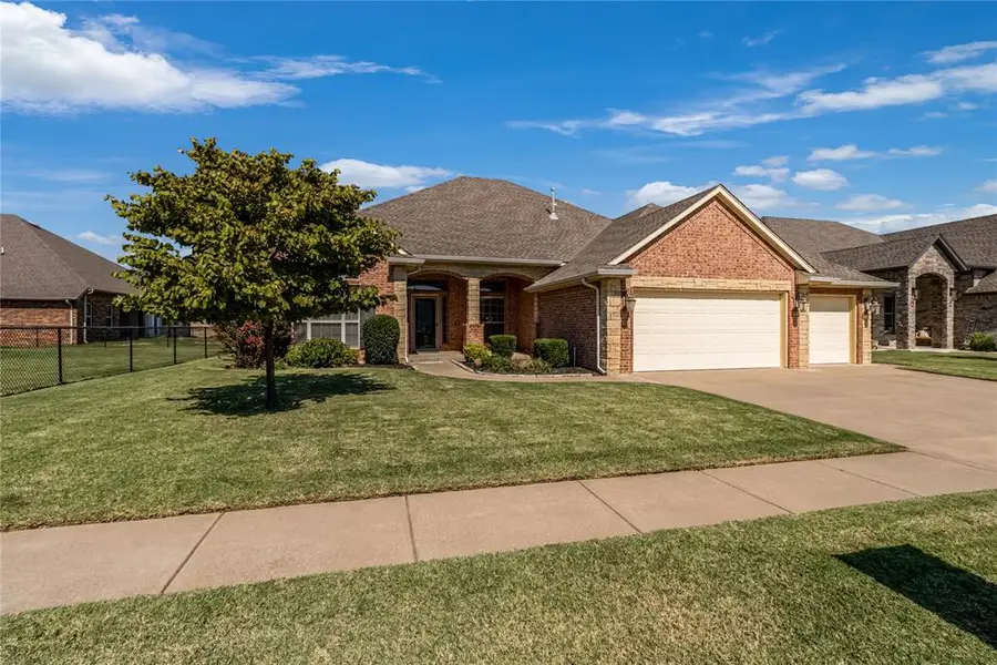 8721 NW 72nd Court, Warr Acres, OK 73132 - #3
