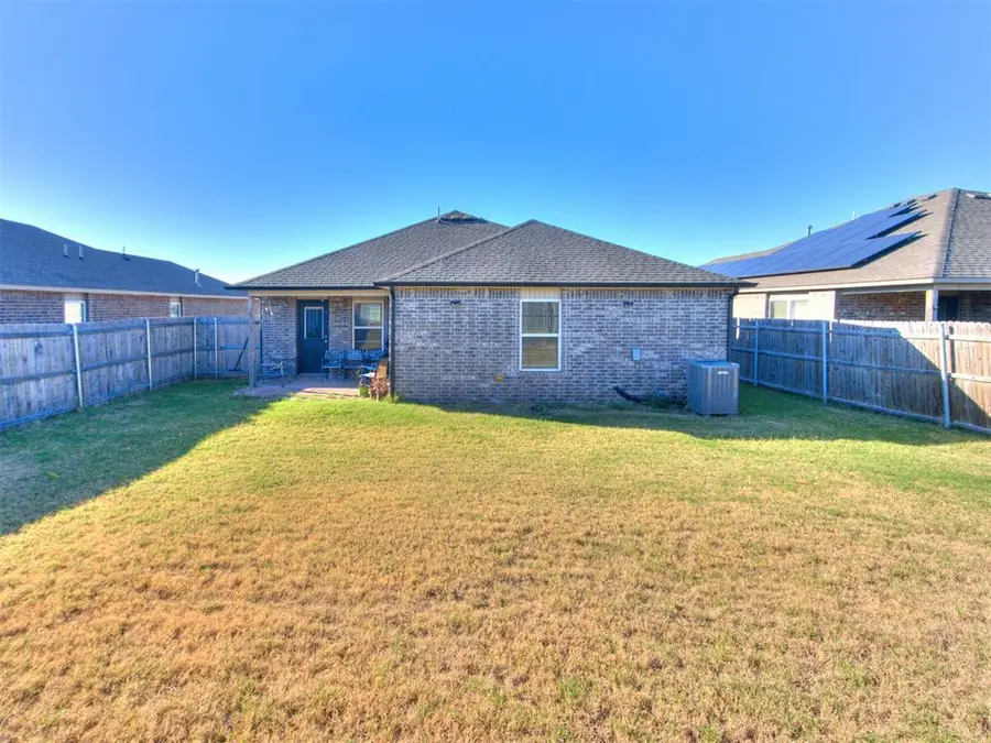 9521 NW 121st Street, Yukon, OK 73099 - #3