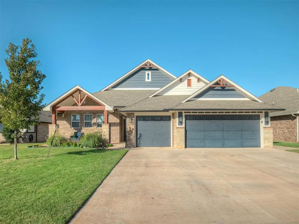 2205 Northfork Drive, Moore, OK 73160 - #1