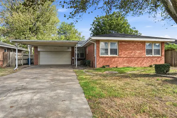 305 W Glenhaven Drive, Midwest City, OK 73110