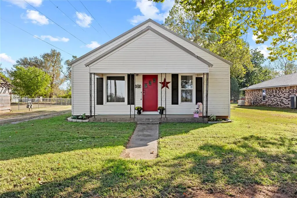 212 N 7th Street, Fort Cobb, OK 73038 - #1