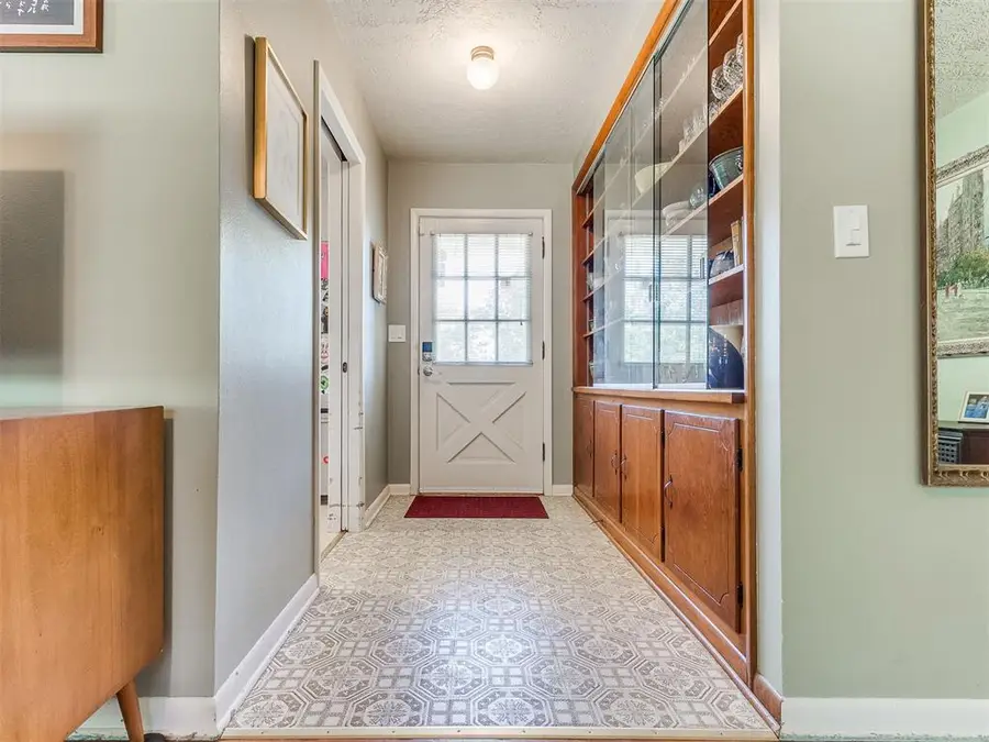 706 Morningside Drive, Norman, OK 73071 - #3