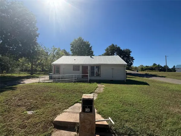 323 W 6th Street, Chandler, OK 74834