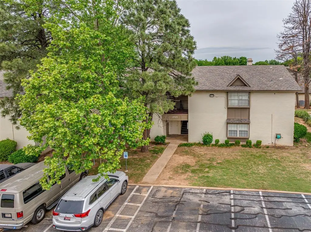 1725 E Lindsey Street #2, Norman, OK 73071 - #1