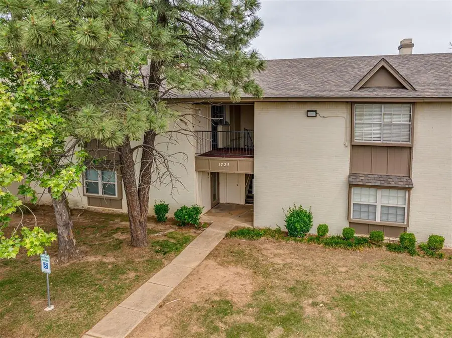 1725 E Lindsey Street #2, Norman, OK 73071 - #2