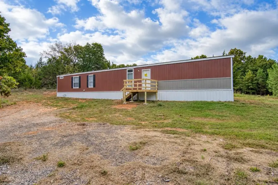 332707 E Caprock Drive, Wellston, OK 74881 - #3
